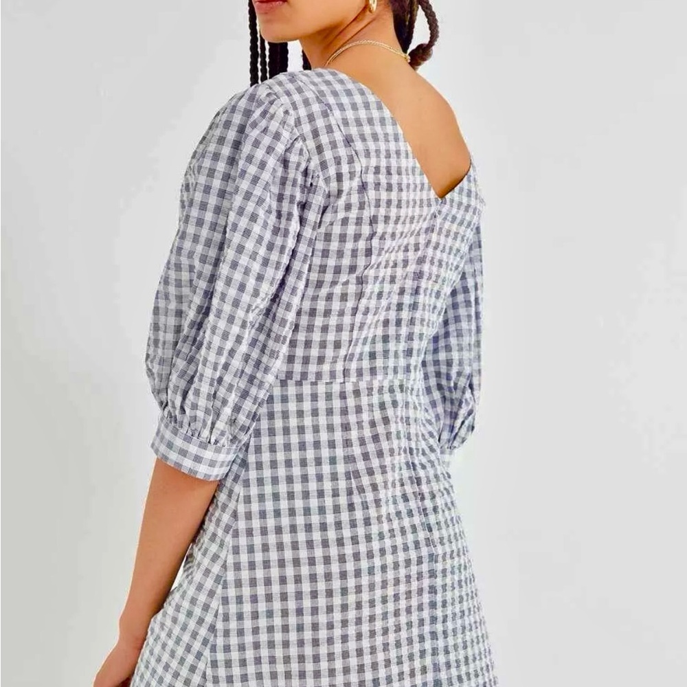 Urban Outfitters Puff Sleeve Gingham Dress. Size Small. NWT. - Picture 4 of 11